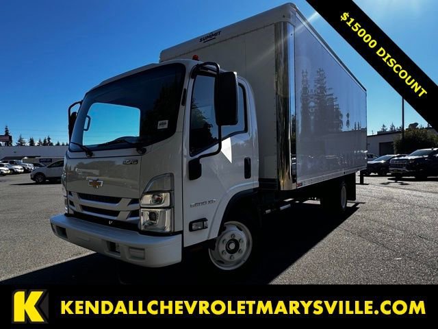 2025 Chevrolet Low Cab Forward's photo
