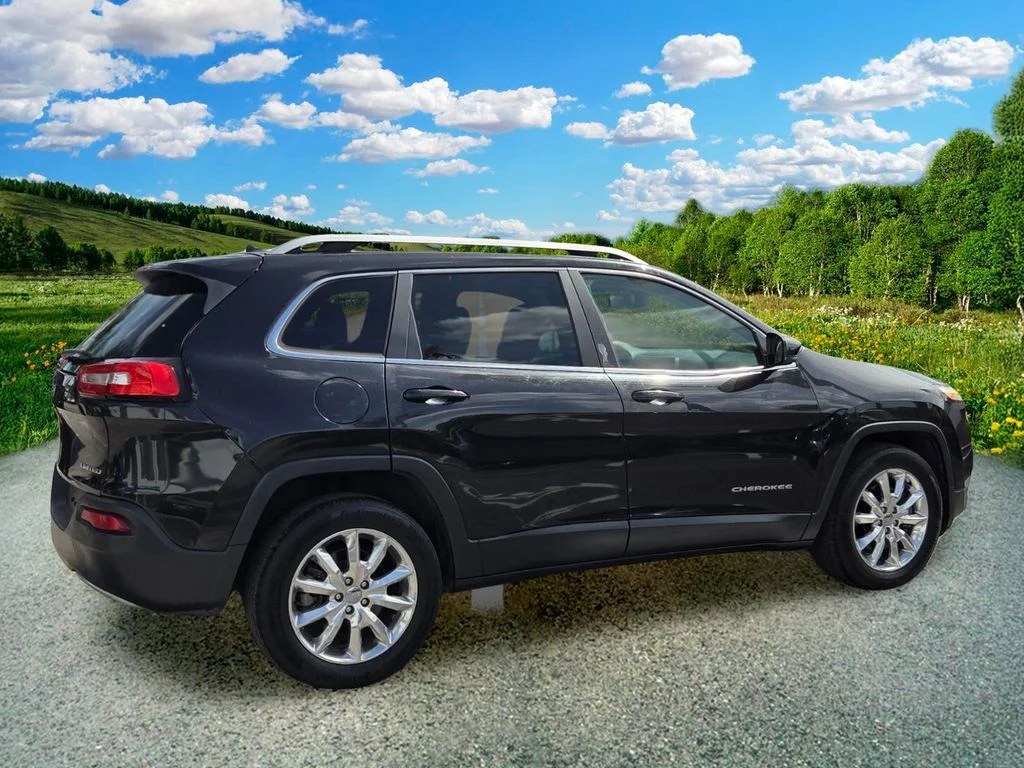 Used 2014 Black Jeep Limited image 6