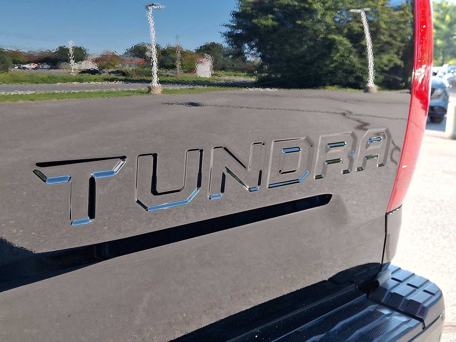 Used 2017 Black Toyota SR5 image 30