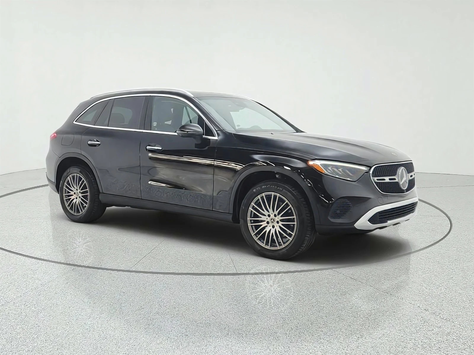 Used 2024 Black Mercedes-Benz GLC 300 SUV image 3