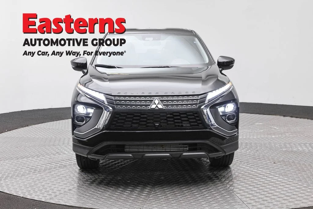 Used 2024 Black Mitsubishi LE image 2
