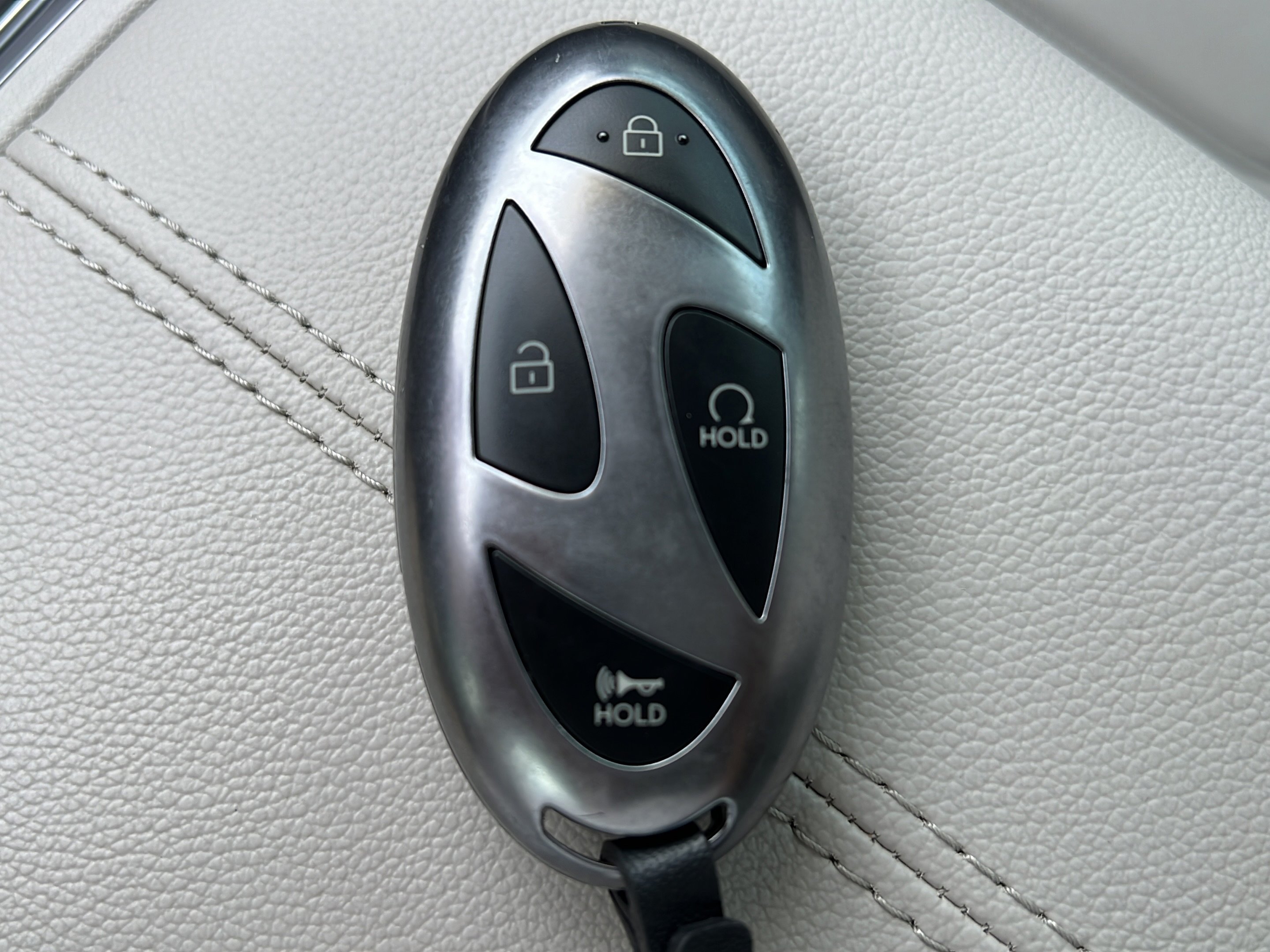 Used 2026 Shimmering Silver Hyundai SE image 23