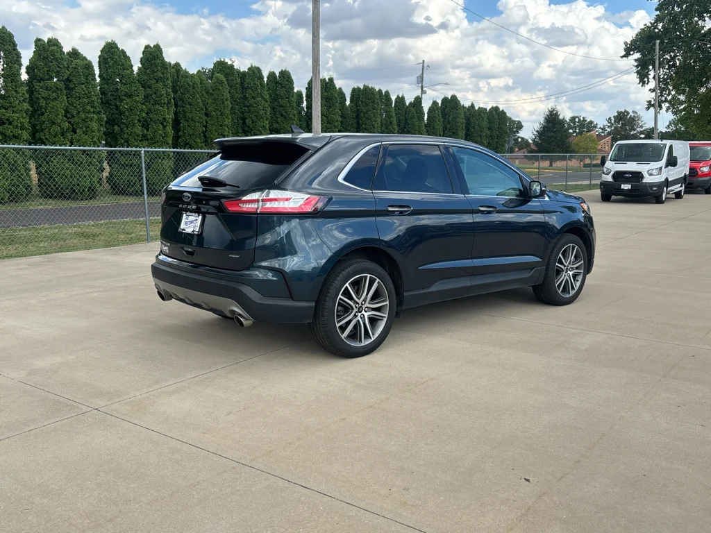 Used 2024 Stone Blue Metallic Ford Titanium image 4