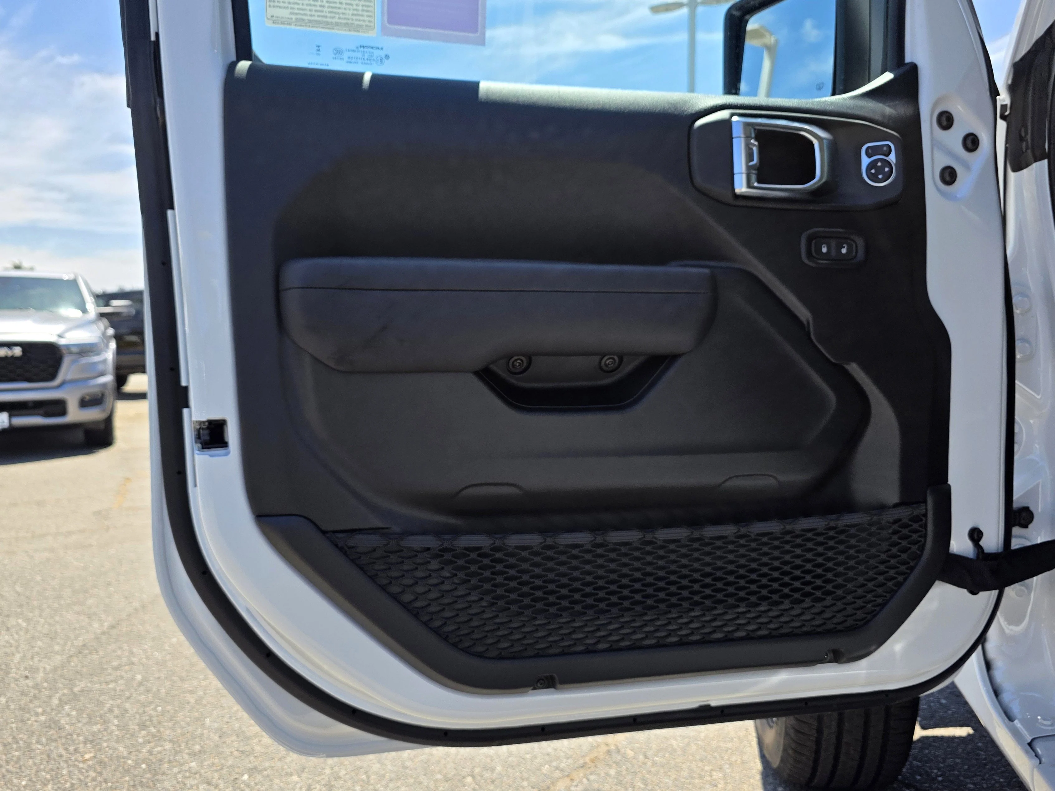 New 2025 Bright White Clearcoat Jeep Sport S 4xe image 15