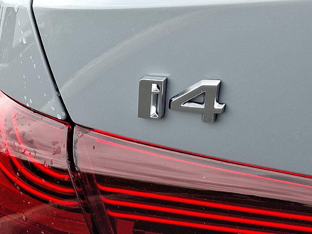 Used 2026 Brooklyn Grey Metallic BMW M60 image 11