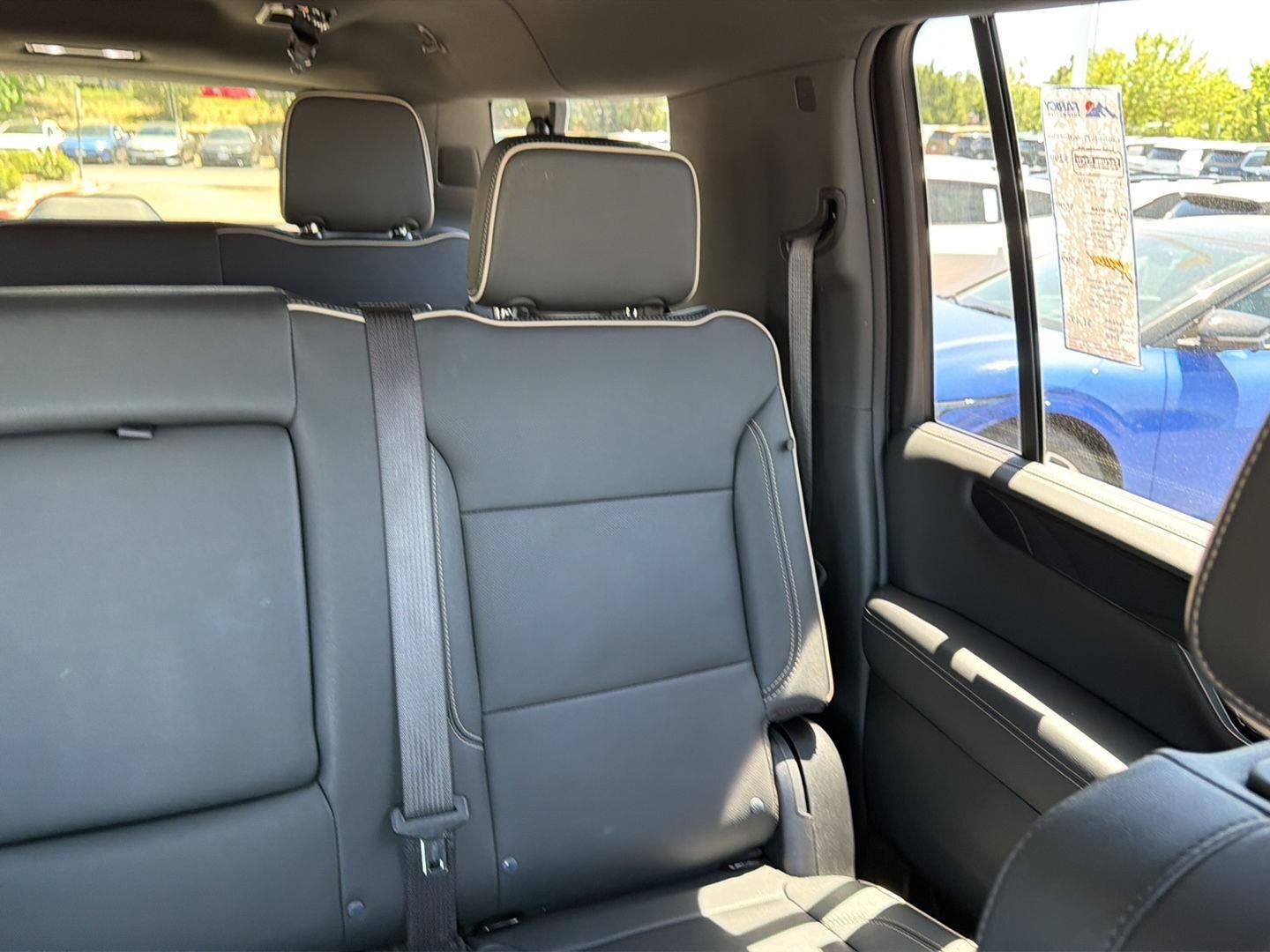 Used 2026 Onyx Black GMC Elevation image 18