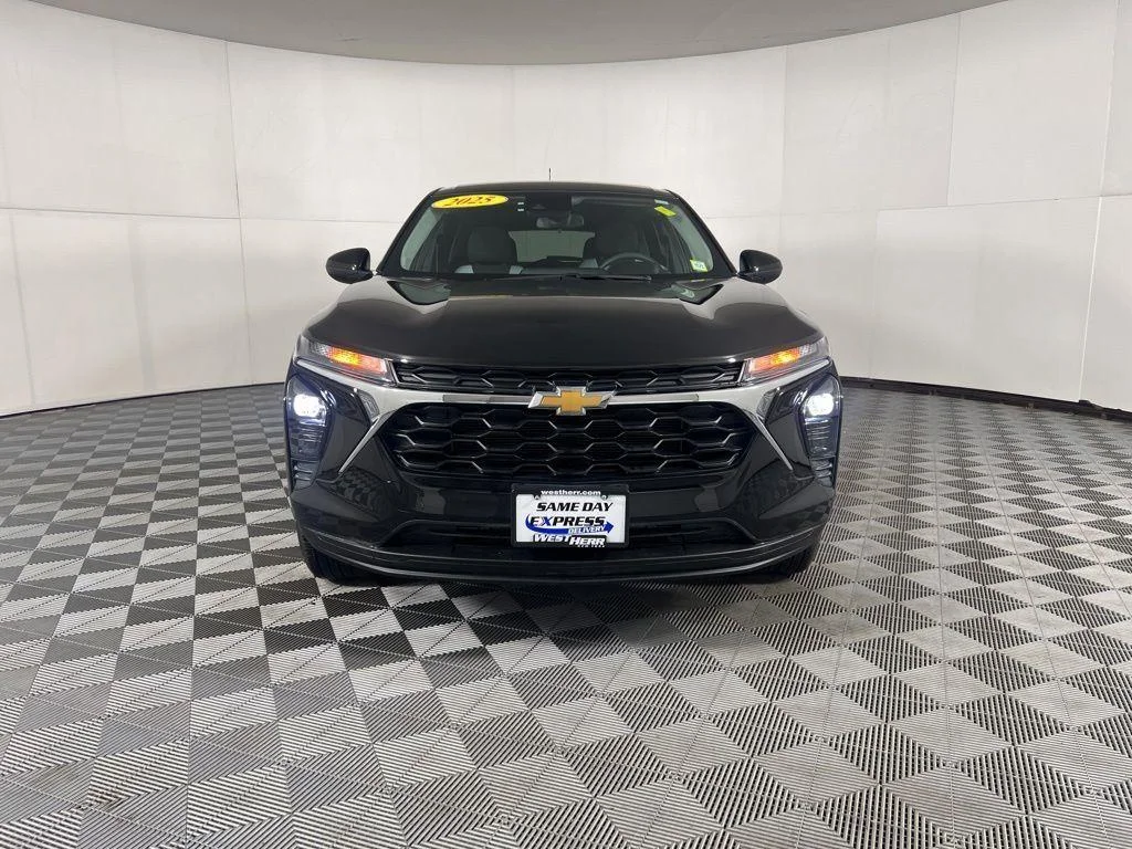 Used 2025 Black Metallic Chevrolet LS image 21