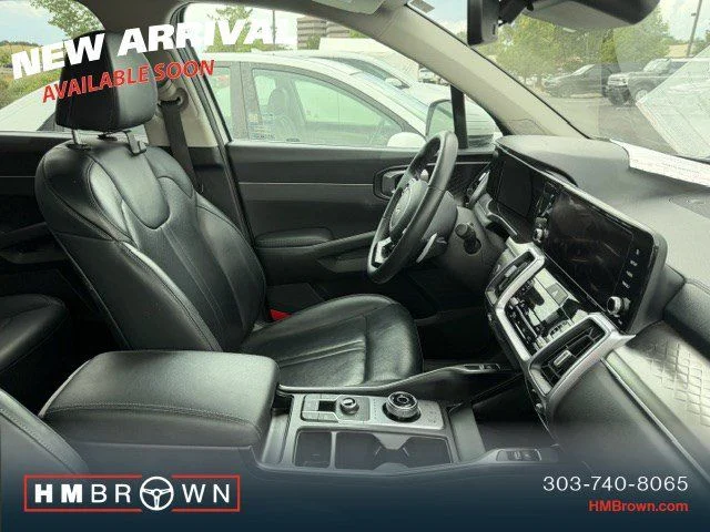 Used 2023 Snow White Pearl Kia EX image 5
