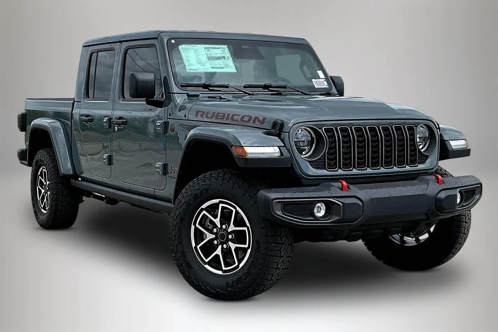 2026 Jeep Gladiator Rubicon Auto's photo