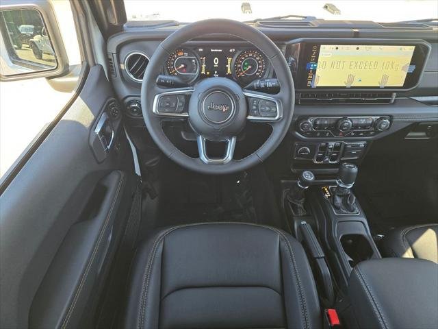 2026 Jeep Wrangler 4-Door Sahara - Photo 32