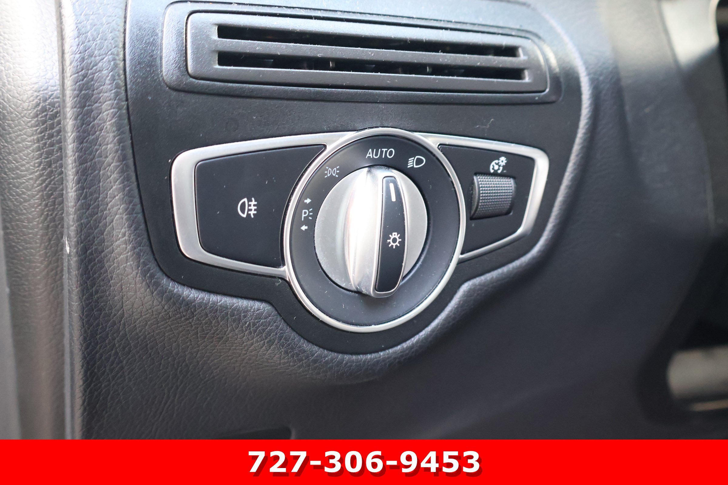 Certified Used 2022 Graphite Gray Metallic Mercedes-Benz GLC 300 image 22