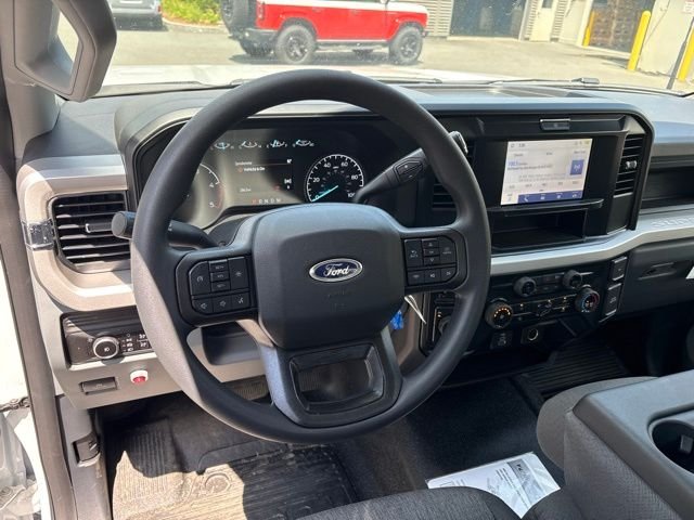 2026 Ford F-350 Super Duty Chassis Cab XL - Photo 12
