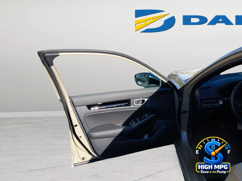 New 2026 Sand Dune Pearl Honda Sport Touring image 20