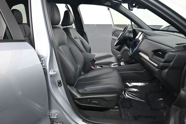 Used 2025 Silver Subaru Limited image 17