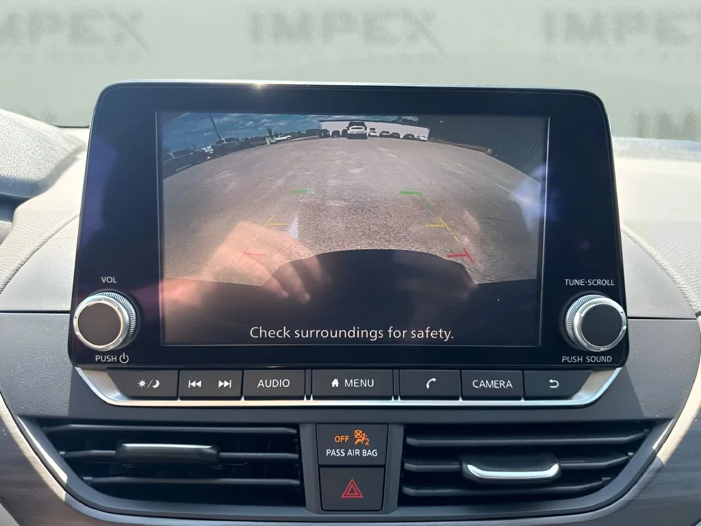 Used 2025 Charcoal Nissan SV image 19