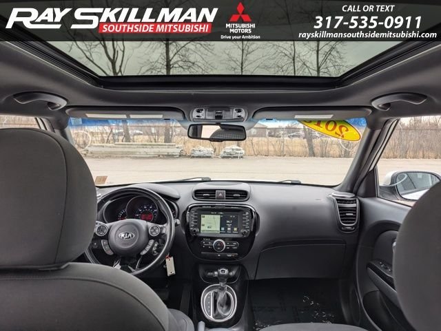Used 2015 White Kia Exclaim image 15