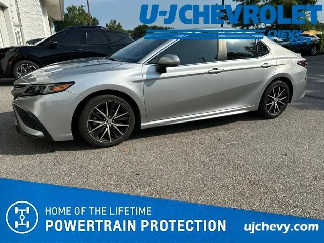 Used 2021 Gray Toyota SE Nightshade image 1