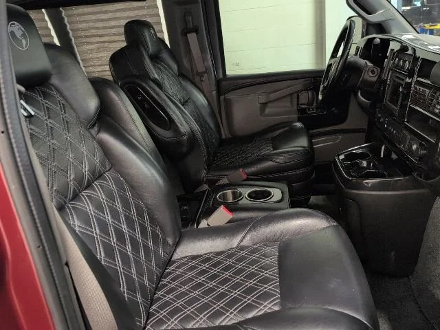 Used 2021 SPECIAL EXTERIOR COLOR Chevrolet LS image 25