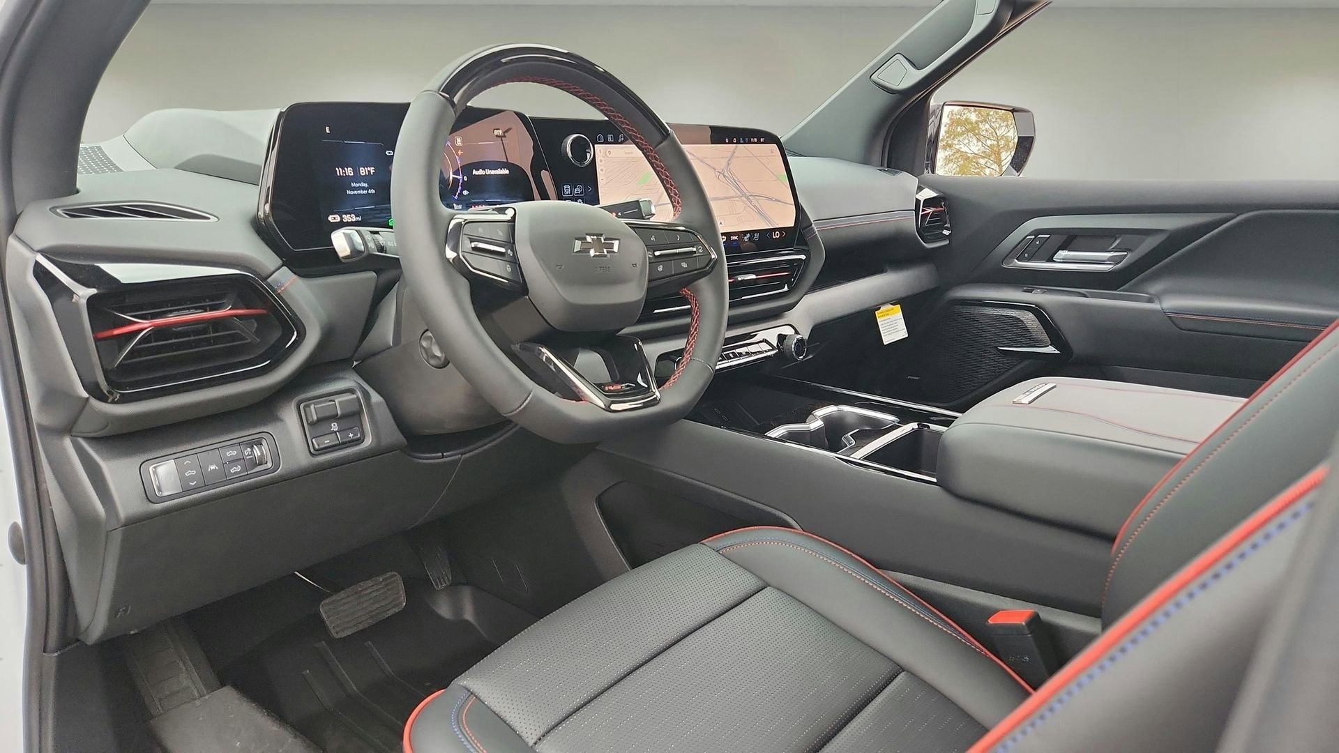 2024 Chevrolet Silverado EV RST - Photo 16