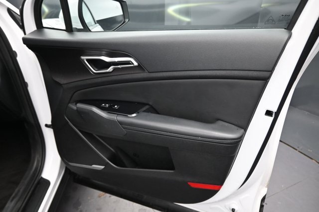 Used 2023 White Pearl Kia EX image 21
