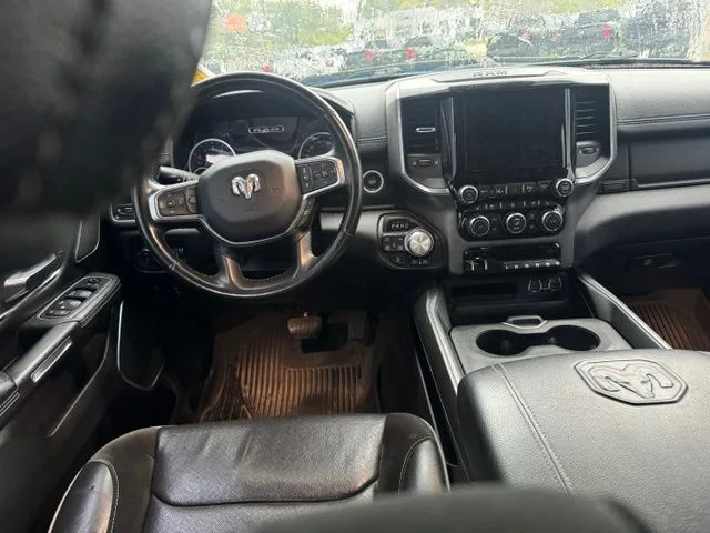 Used 2021 Blue Pearl Ram Laramie image 11