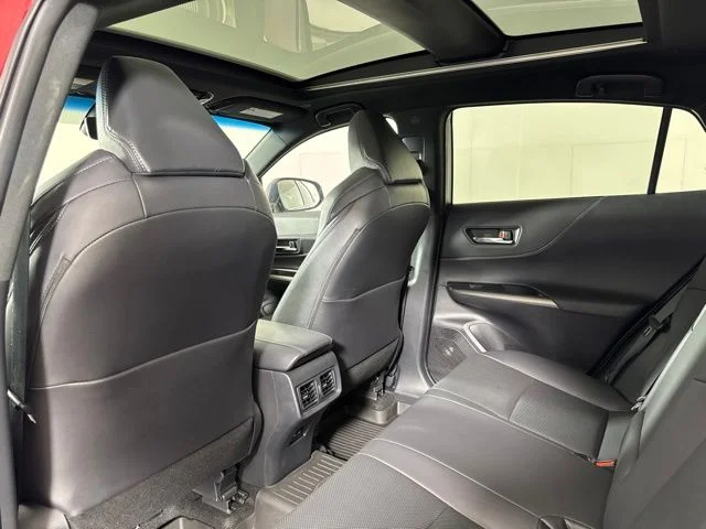 Certified Used 2023 Pearl Toyota Limited image 12