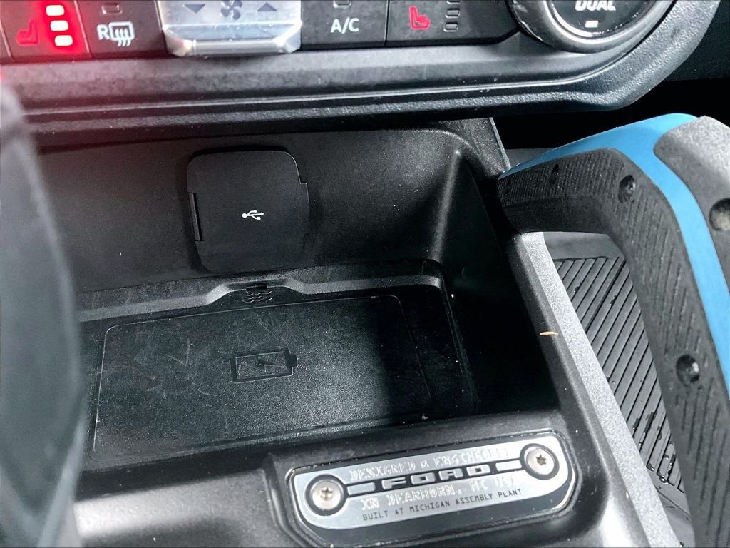 Used 2021 Gray Ford Wildtrak image 24