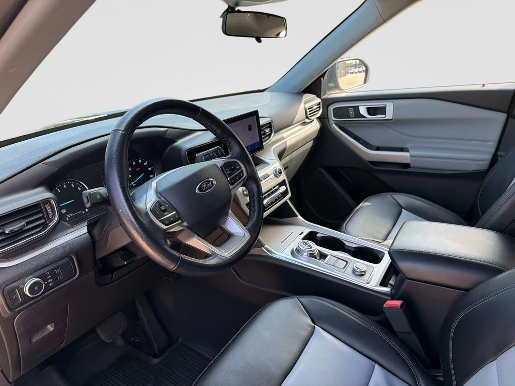 Used 2022 Gray Ford XLT image 22