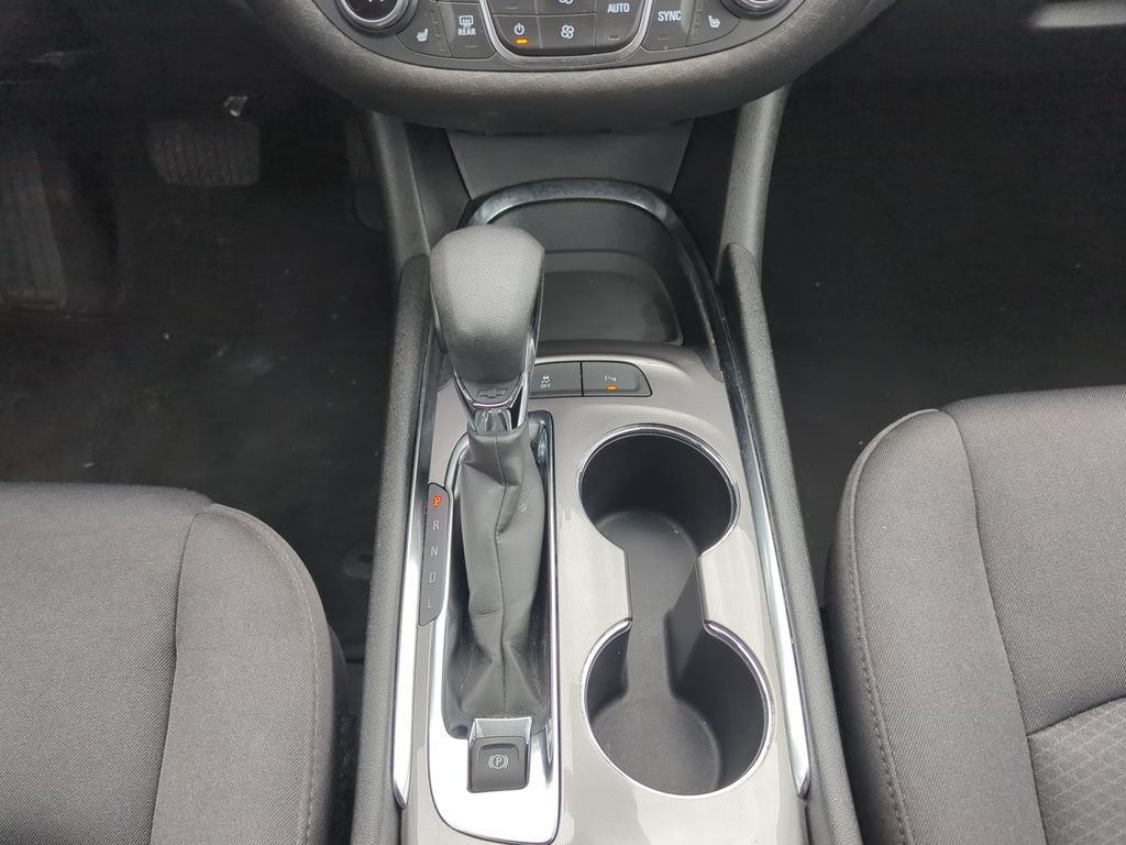Used 2024 Gray Chevrolet LT image 20