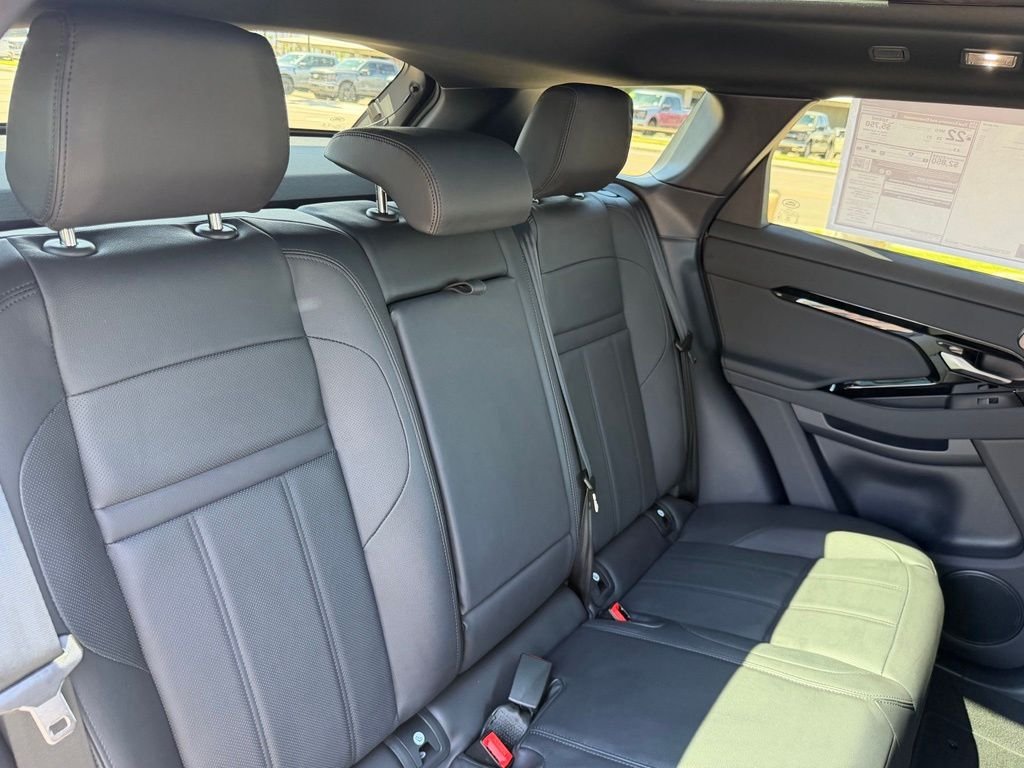 New 2026 Arroios Grey Land Rover S image 8