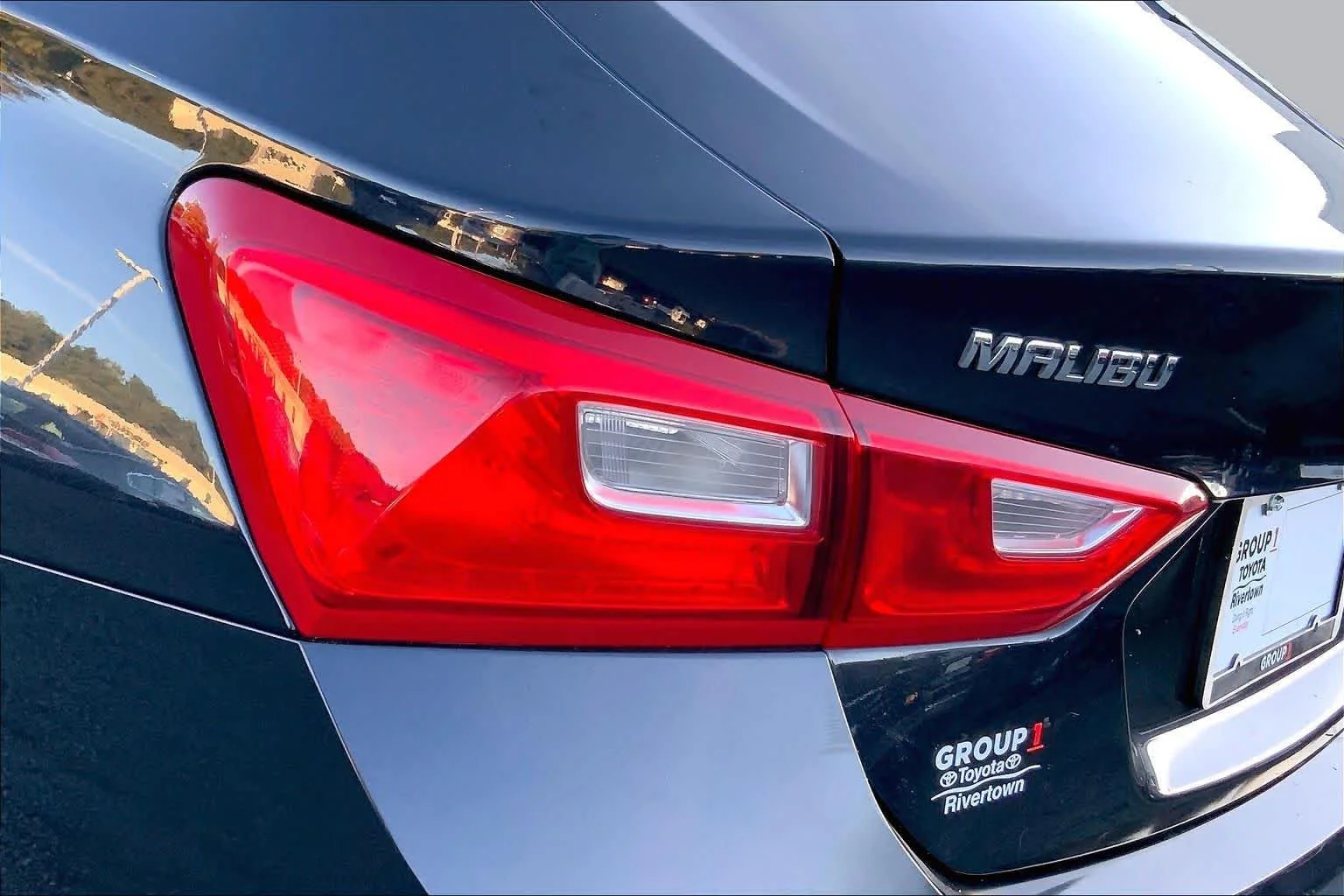 Used 2023 Dark Ash Metallic Chevrolet LT image 25