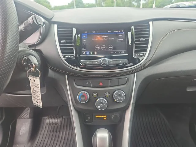 Used 2020 BLACK CHERRY METALLIC Chevrolet LT image 18
