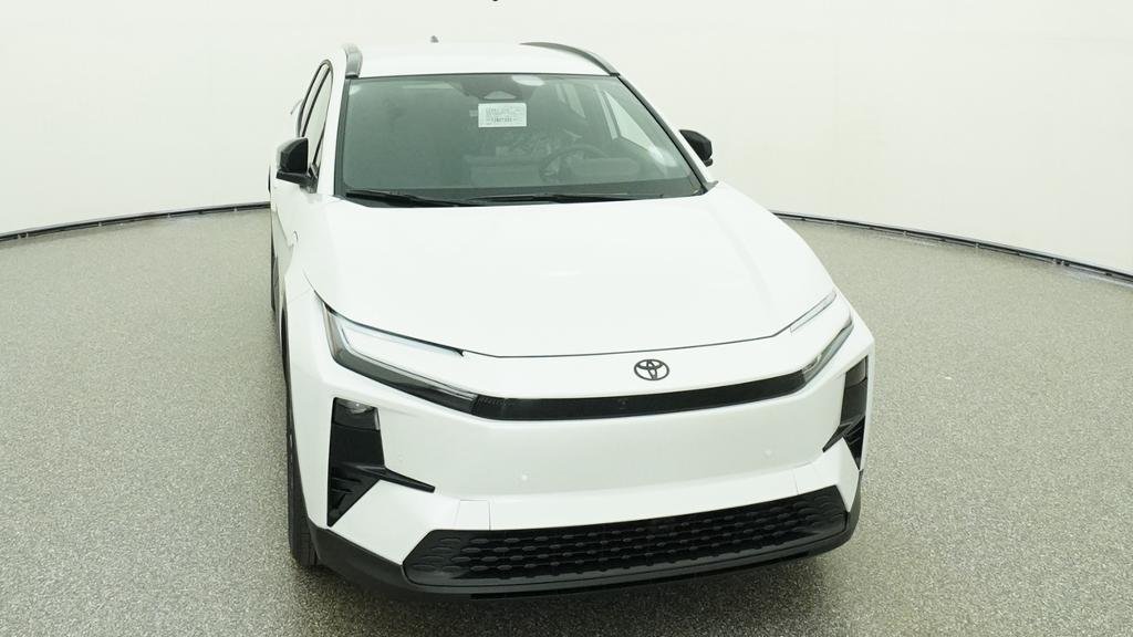 New 2026 Wind Chill Pearl Toyota XSE image 8