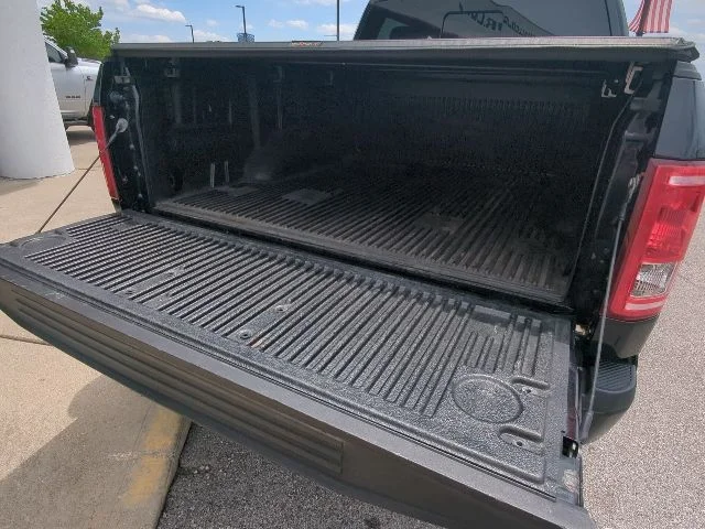 2016 Ford F-150 XLT - Photo 35