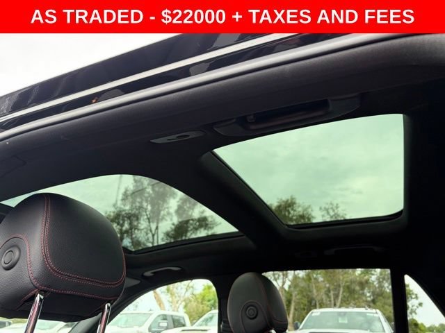 Used 2018 Black Mercedes-Benz 4MATIC® image 16