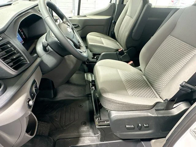 New 2026 White Ford XLT image 9