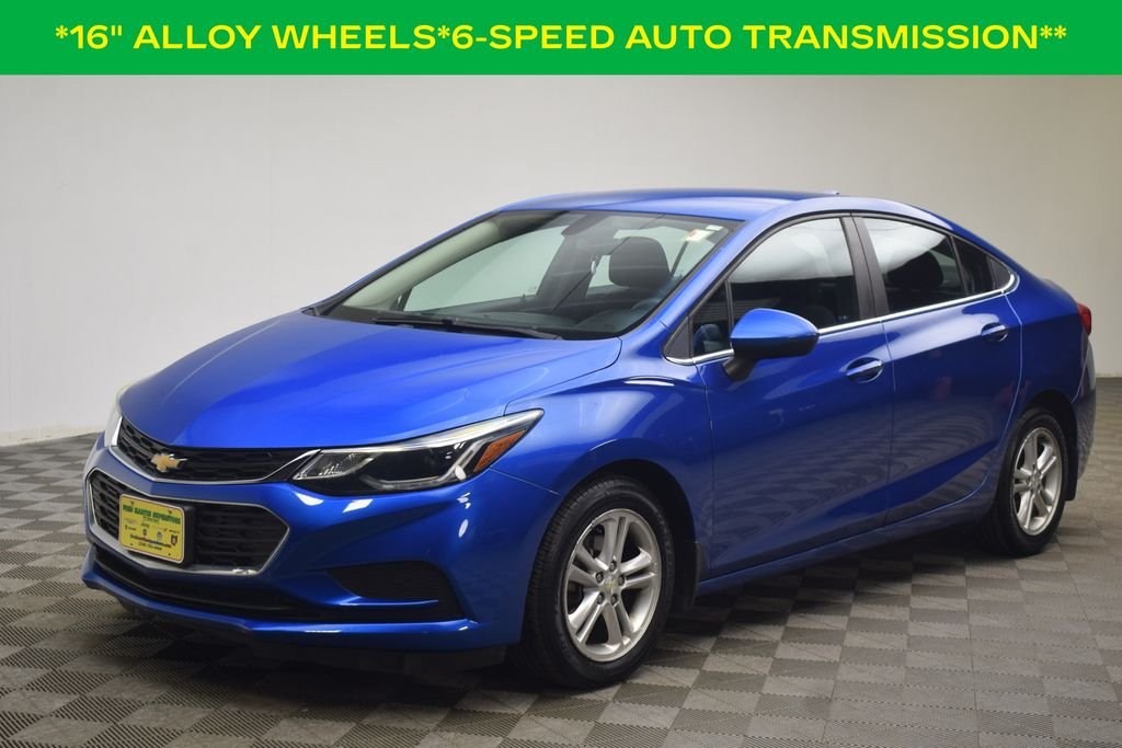 Used 2017 Chevrolet Cruze LT with VIN 1G1BE5SM9H7275482 for sale in Norton, OH