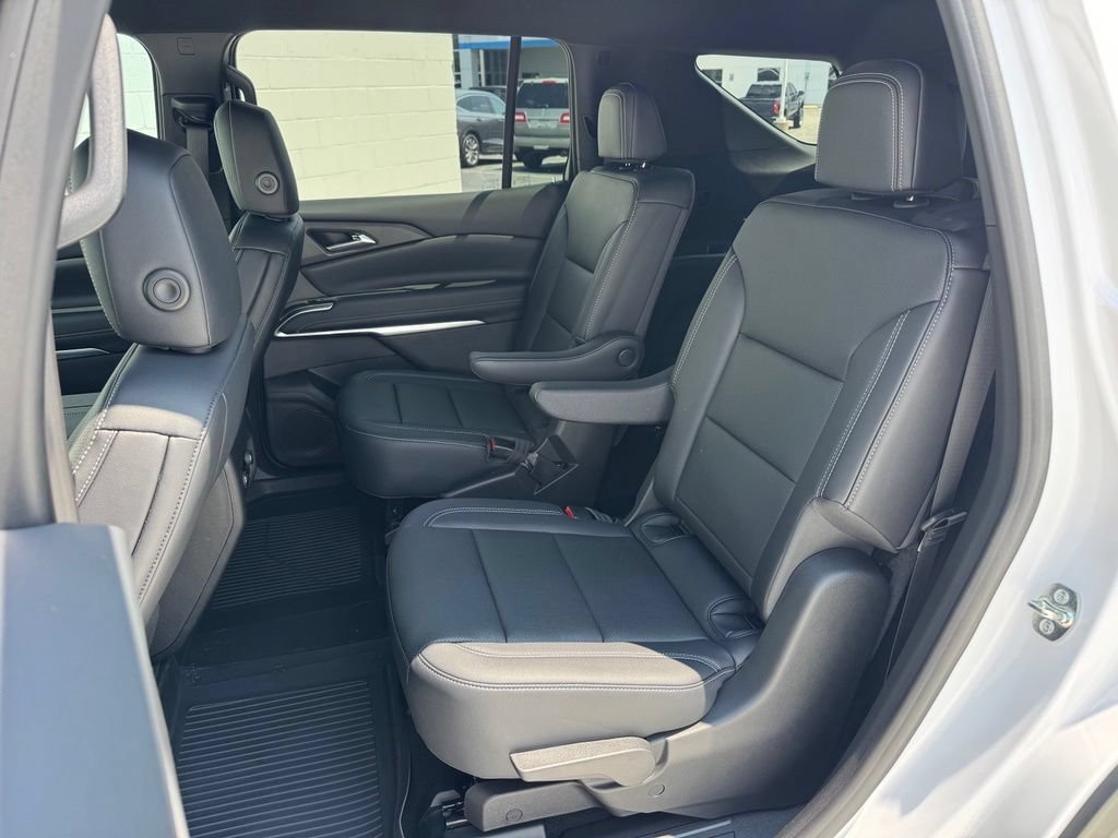 New 2026 Summit White Chevrolet LT image 20