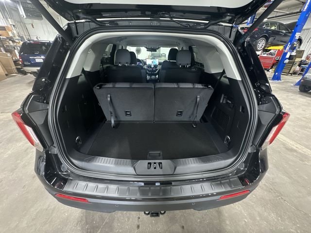 New 2026 Black Ford Active image 26