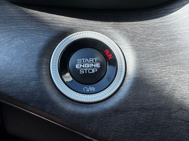 2025 Jeep Grand Cherokee Overland 4xe - Photo 38