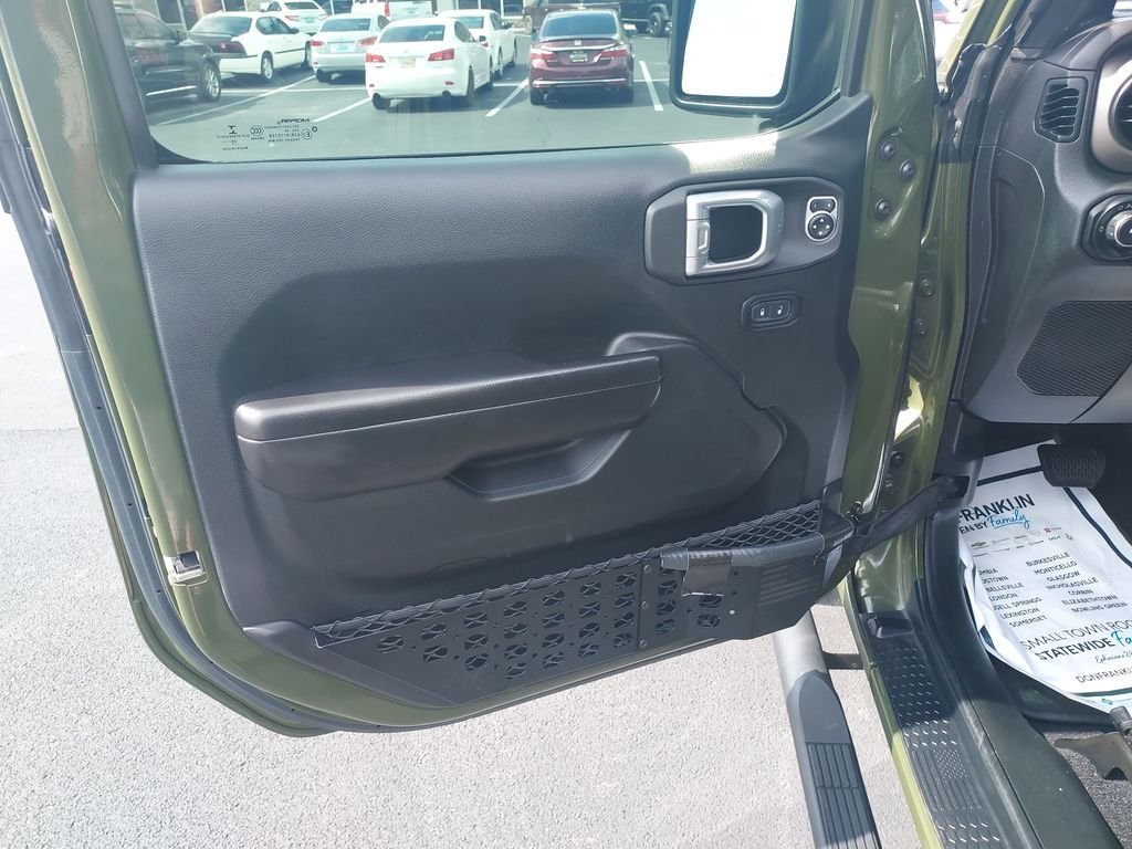 Used 2021 Green Jeep Unlimited Sport S image 10