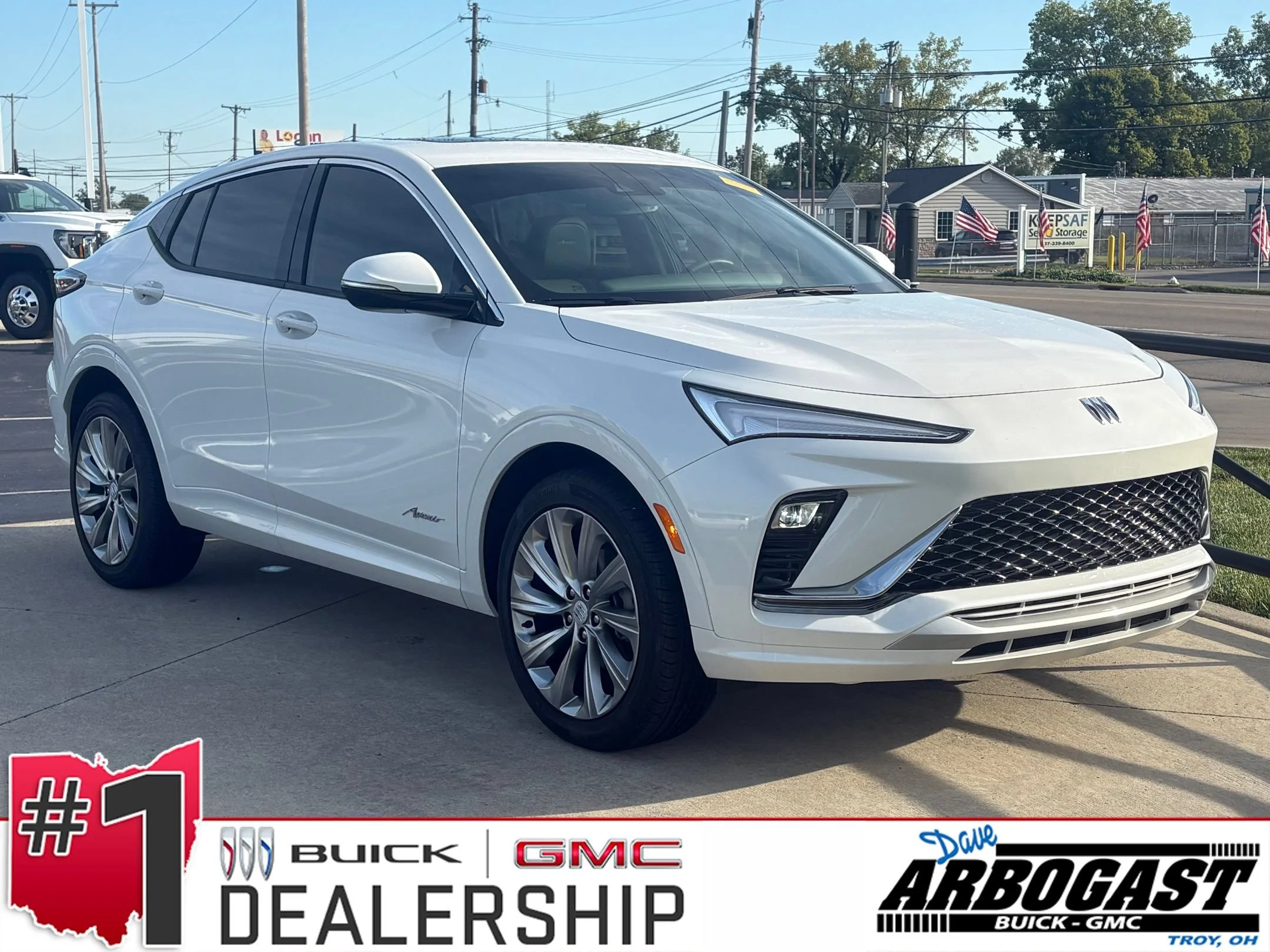 Used 2024 White Frost Tricoat Buick Avenir image 1