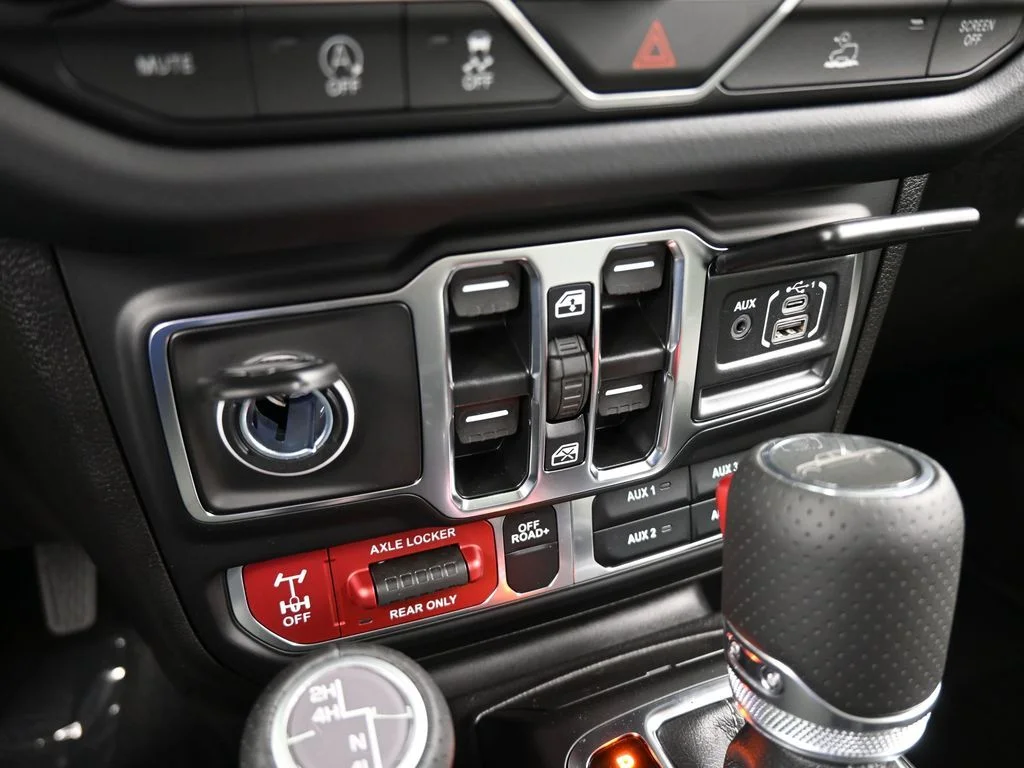 2026 Jeep Gladiator Mojave - Photo 18
