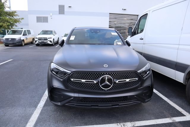 Used 2024 MANUFAKTUR Graphite Gray Magno Mercedes-Benz GLC 300 Coupe image 2