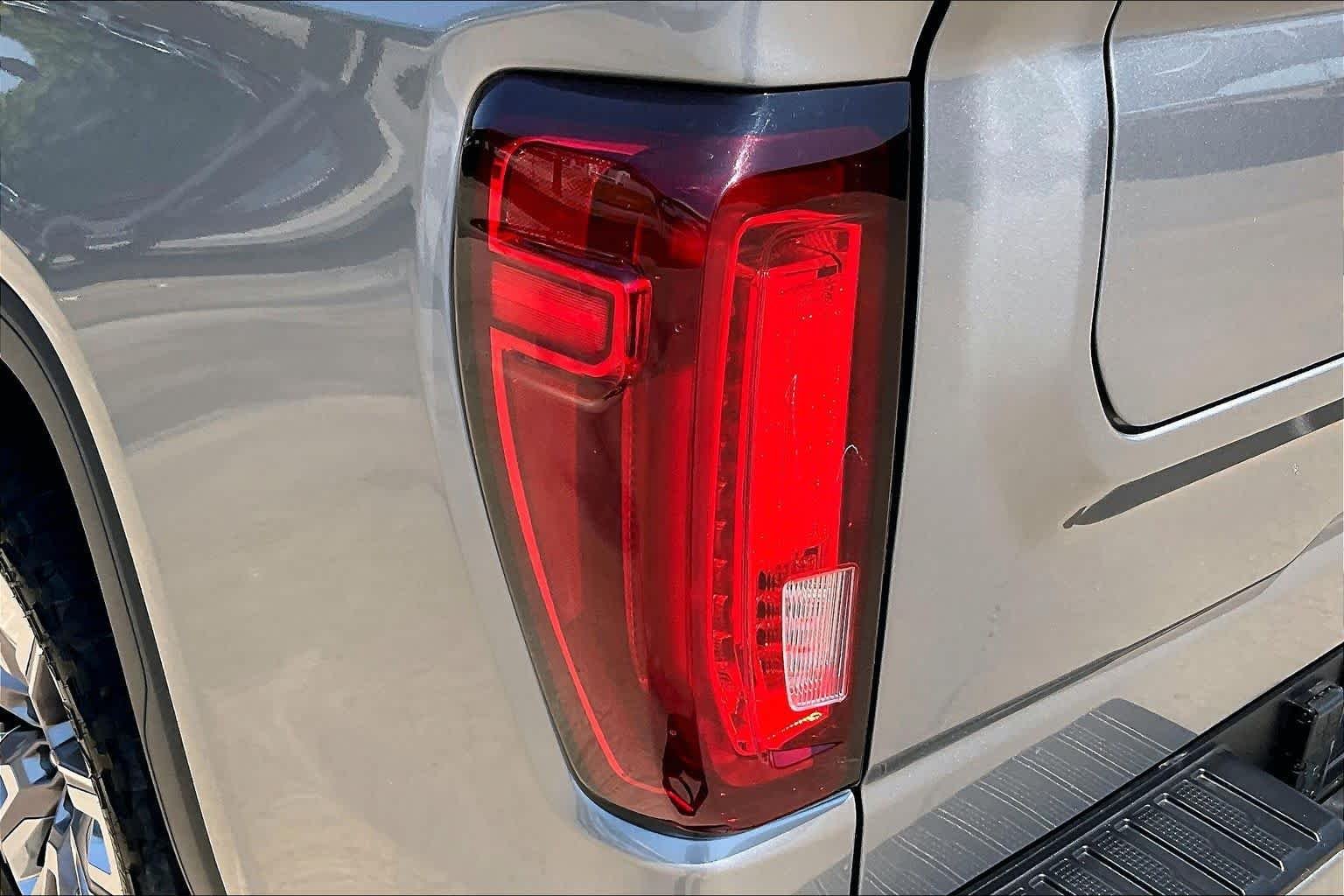 Used 2023 Sterling Metallic GMC Denali image 28