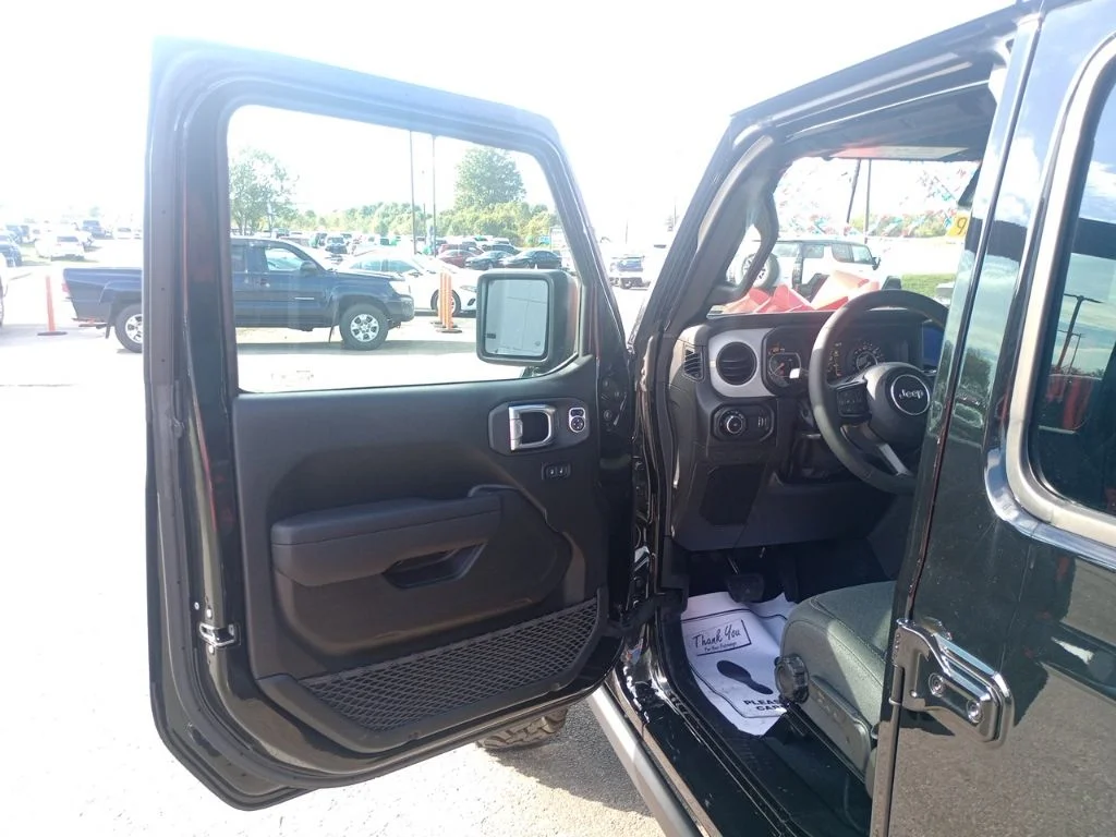 Used 2024 Black Jeep Sport image 17