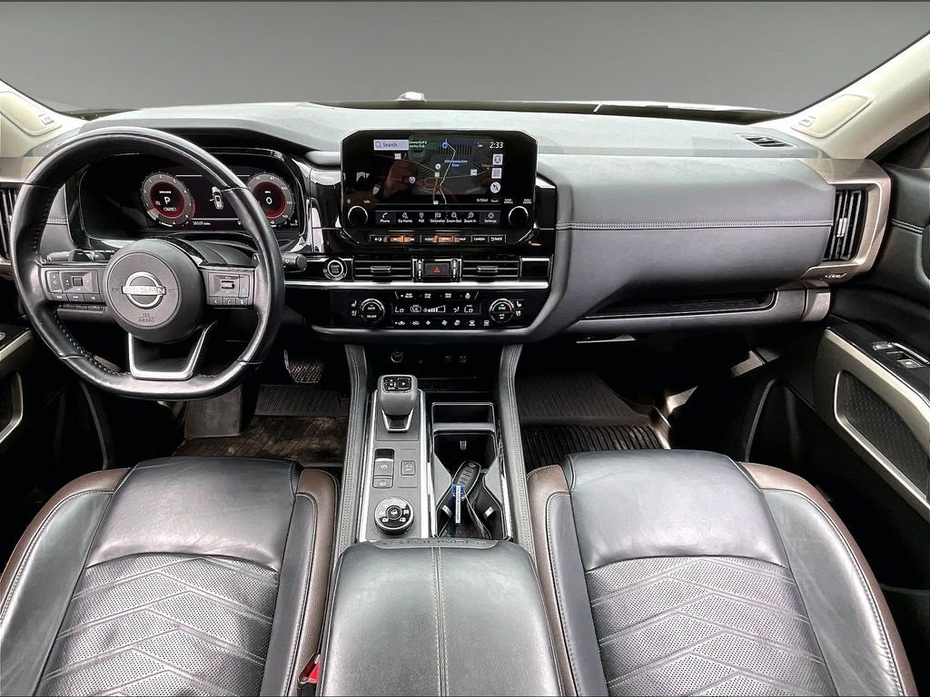 Used 2023 Pearl White Tricoat Nissan Platinum image 21