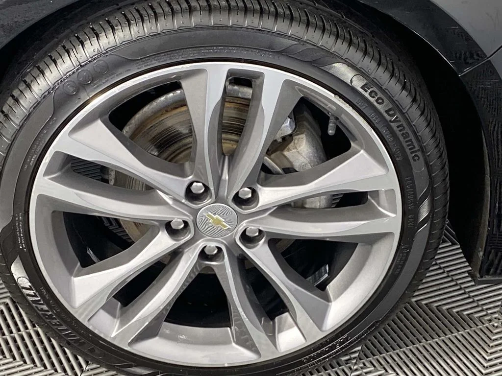 Used 2024 Black Chevrolet LT image 31