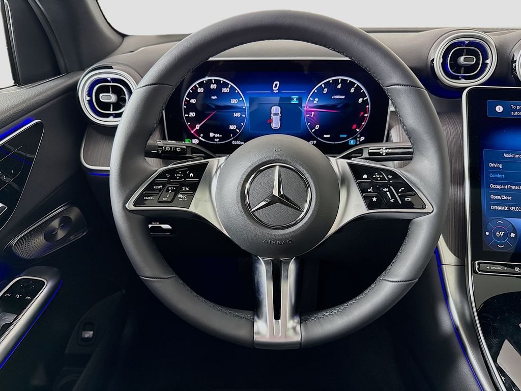 New 2026 MANUFAKTUR Alpine Grey Mercedes-Benz GLC 300 image 11