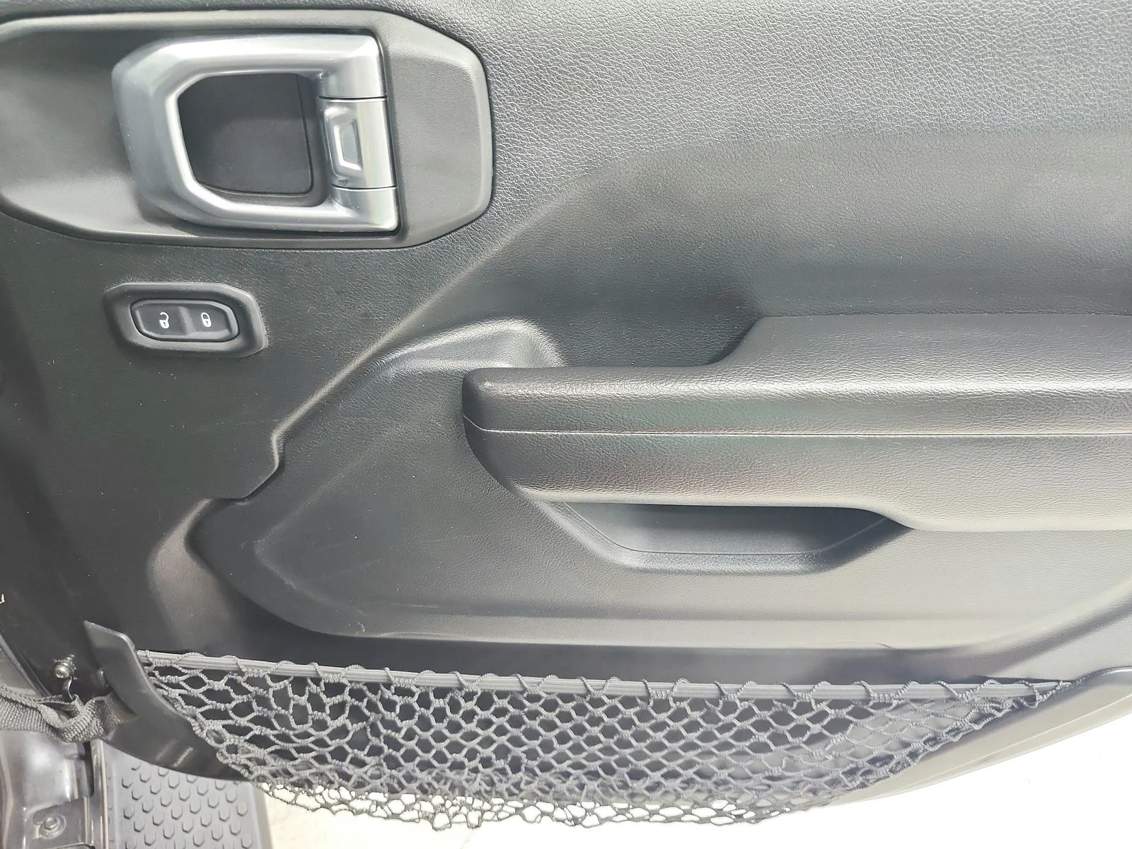 Used 2021 Gray Jeep Unlimited Sport image 41
